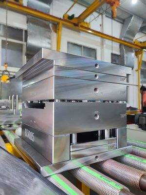 El trabajar a máquina especial no estándar del CNC de la base de molde