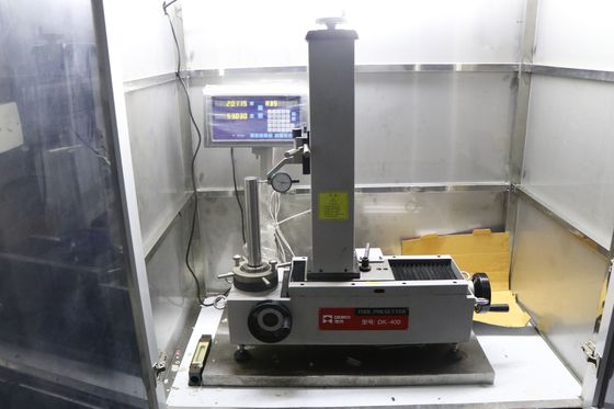 estruendo CK53 ASTM P20 de los componentes del moldeo por inyección de los 20*25cm-50*70cm