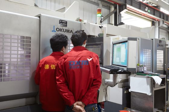 Piezas del moldeo por inyección del moldeo por inyección de la precisión de ASSAB 8407 alrededor del marco