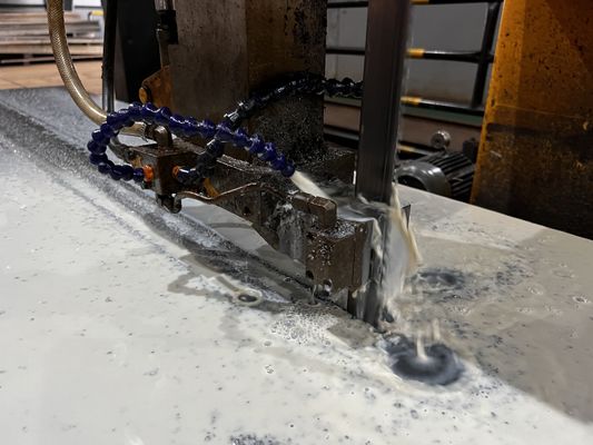 Material confiable de acero de la base de molde de  10Ni3MnCuAl para los moldeos por inyección