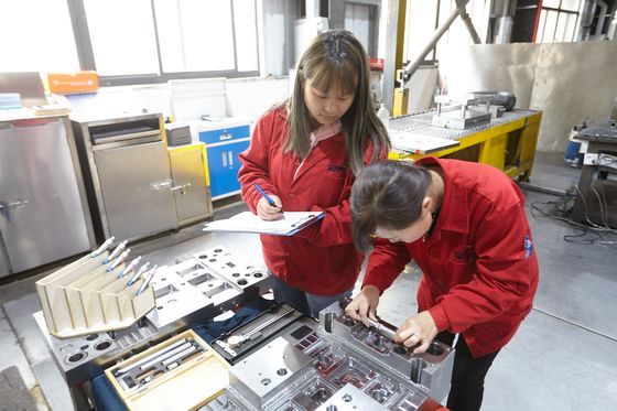 La base de molde modificada para requisitos particulares parte el color de acero de la materia prima de molde 50c